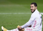 雷火电竞app-皇马战平曼联，阿扎尔梅开二度英超