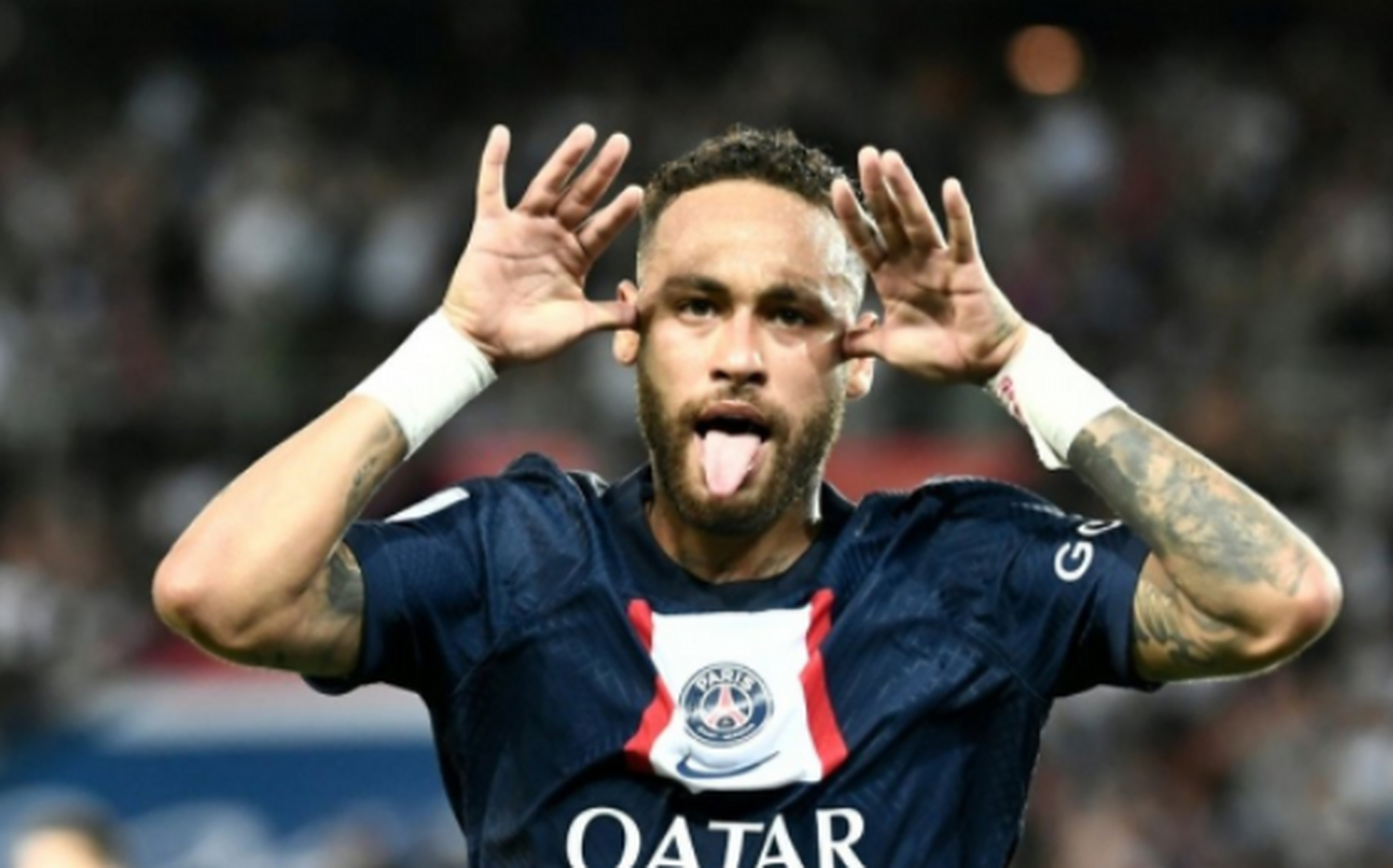 曼城轻取巴黎圣日耳曼，内马尔扑点救主德甲