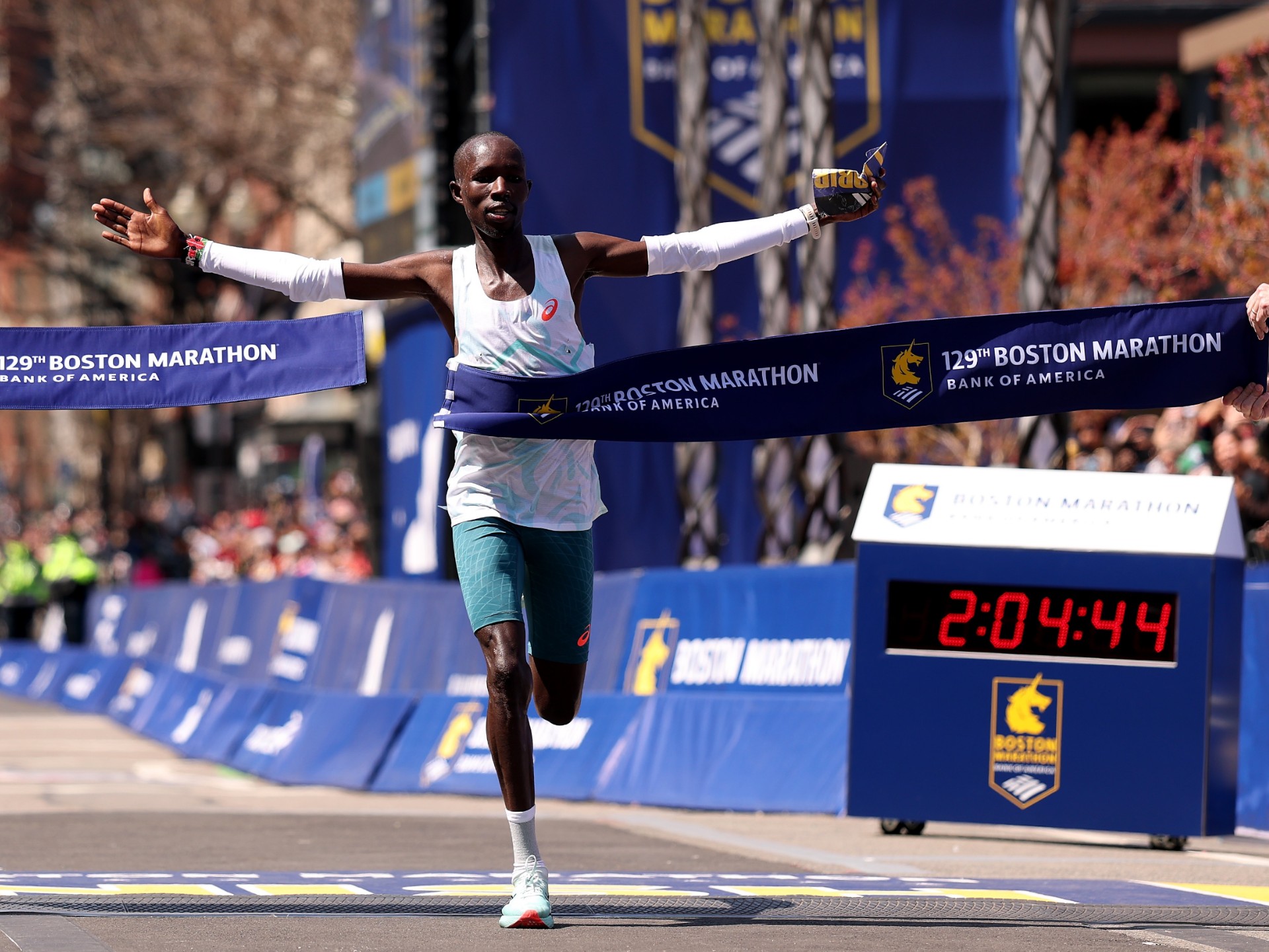 里尔挑战斯特拉斯堡，努力争取主场胜利的简单介绍