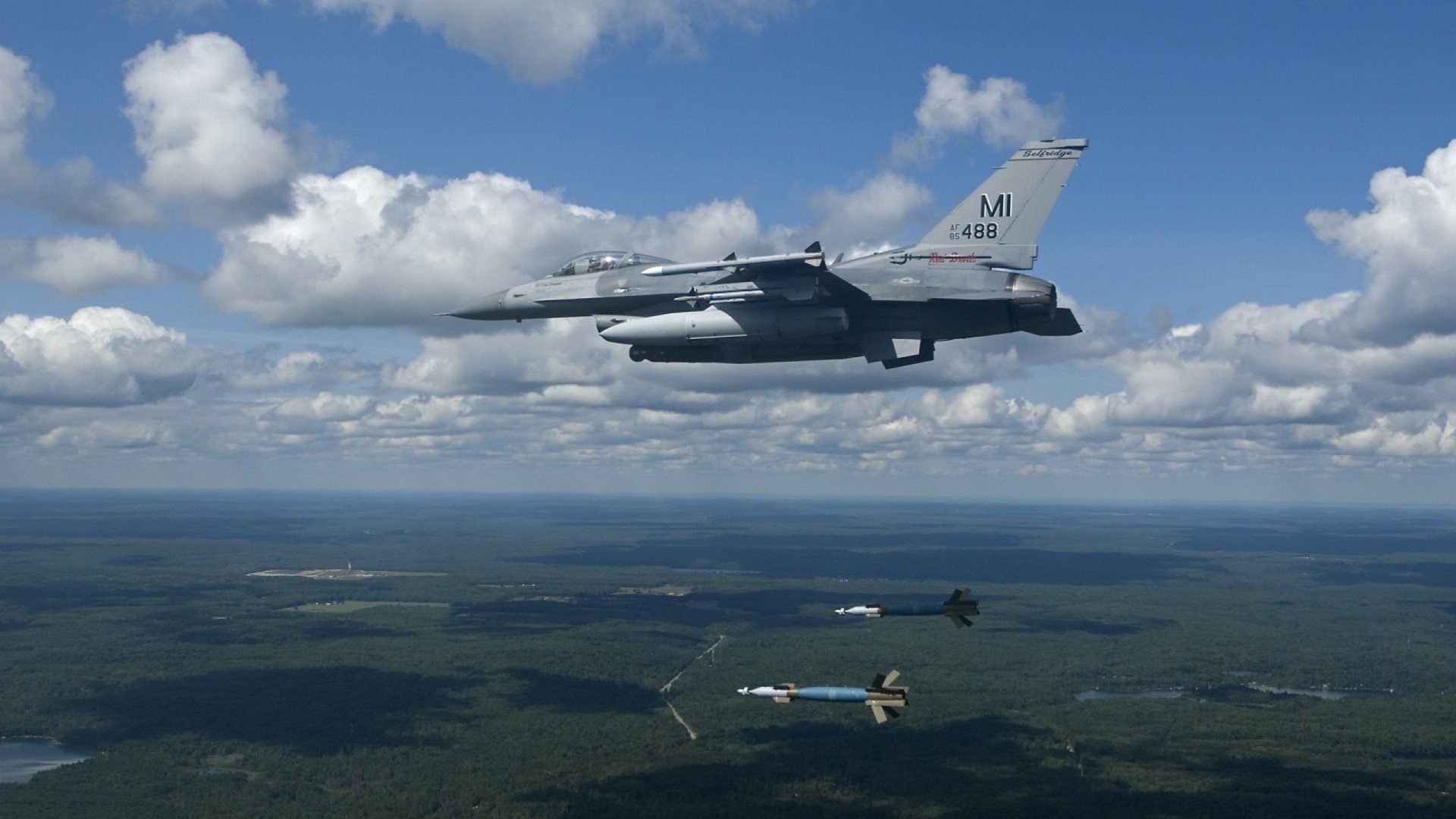 维苏威火山遇上冰封苔原，布鲁诺灵光一闪，那不勒斯刺破冰岛铁壁